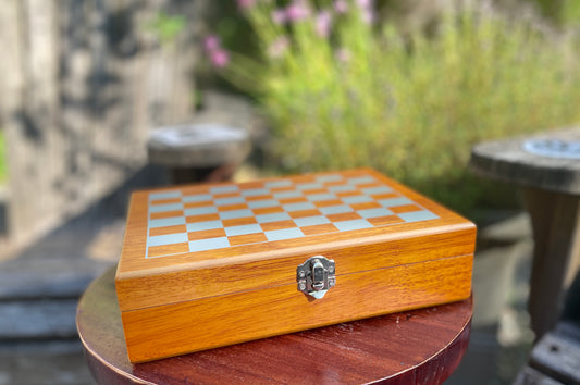 classic, wool, fathers day gift, traditional, chess, flask, wood box, picnic