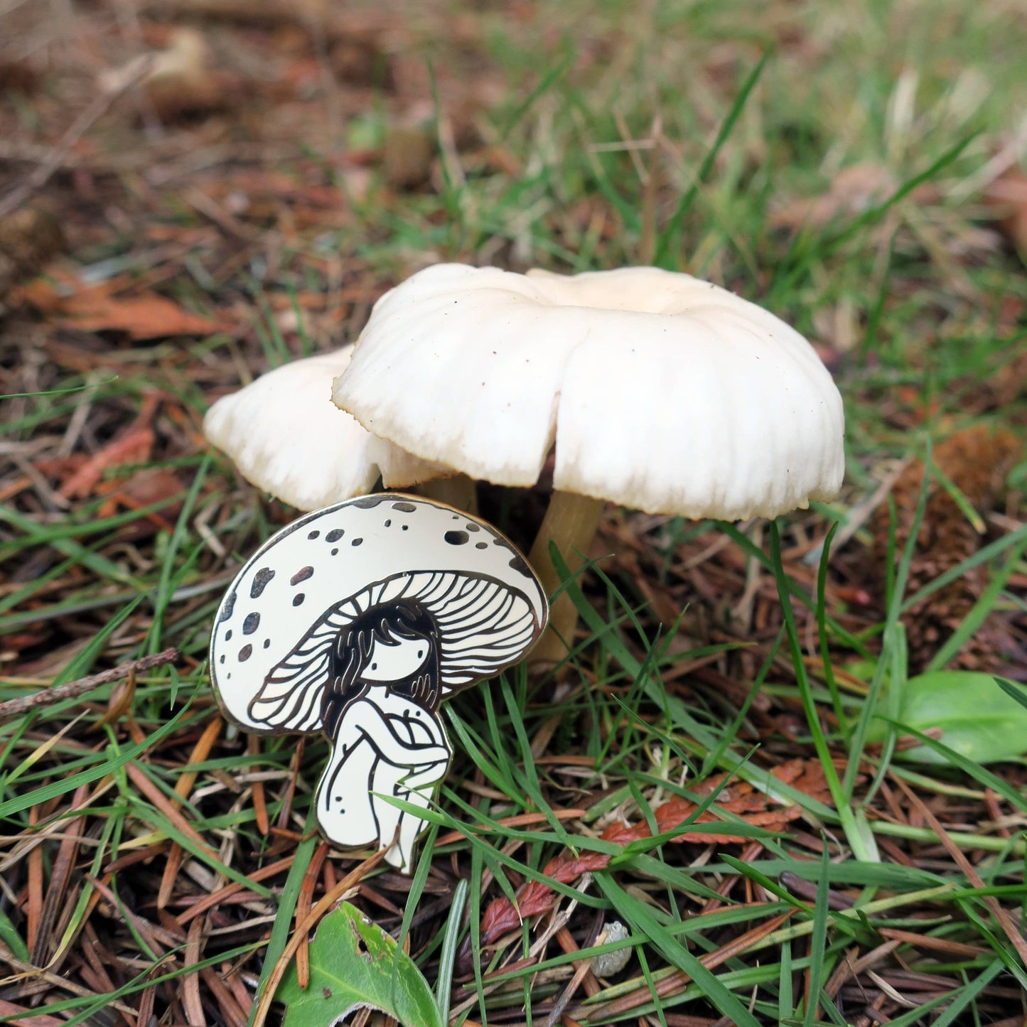 mushroom girl pin, enamel mushroom pin, nature-inspired accessories, woodland enamel pin, fungi lover gift, foraging pin, mushroom enamel badge, hard enamel mushroom pin, cottagecore pin, forest aesthetic accessory