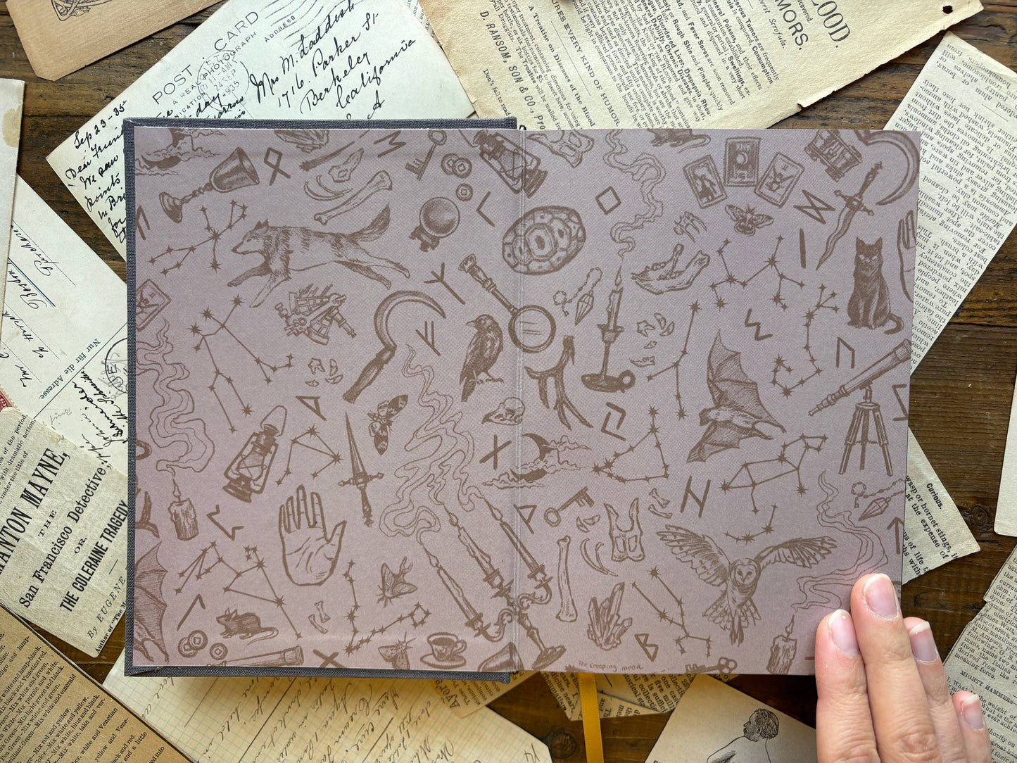 B6 black paper notebook, RPG notebook for gamers, Antiquarian notebook, fantasy journaling notebook, black paper sketchbook, DnD journal, gold foil hardcover notebook, creative writing RPG accessory, high GSM RPG notebook, best notebook for gel pens