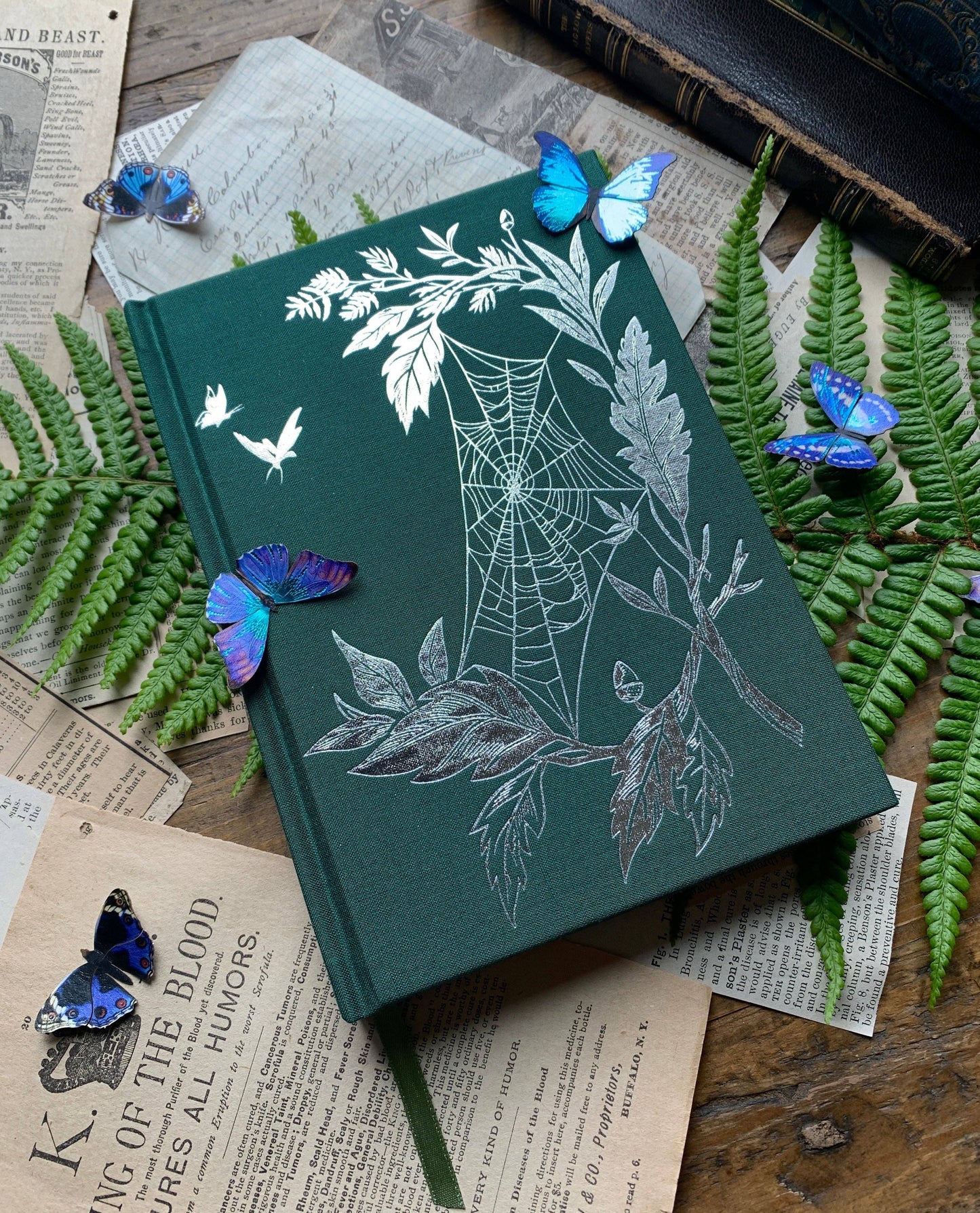 B6 watercolor RPG sketchbook, vegan watercolor journal, tabletop RPG art notebook, fantasy character sketchbook, wet media gaming notebook, RPG journaling tools, artistic D&D accessories, watercolor paper sketchbook for roleplaying, RPG map sketch journal, fantasy worldbuilding notebook