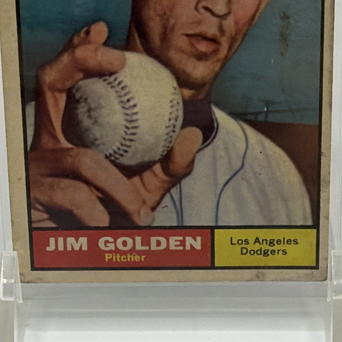 Detail of Jim Golden nameplate and yellow rookie star on 1961 Topps card
