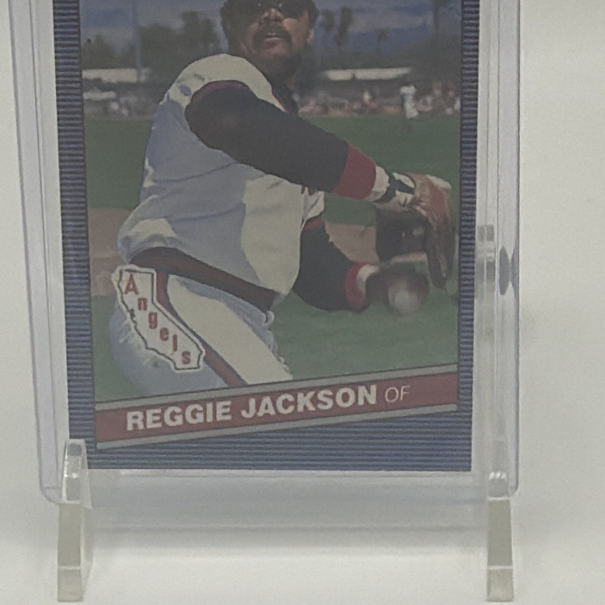 Detail view showing condition of 1986 Donruss Reggie Jackson #377 card