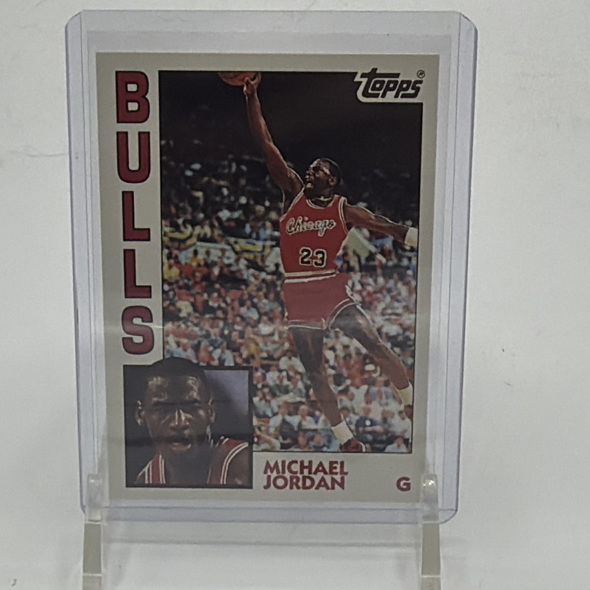 Front of 1992-93 Topps Archives Michael Jordan #52 Chicago Bulls basketball card