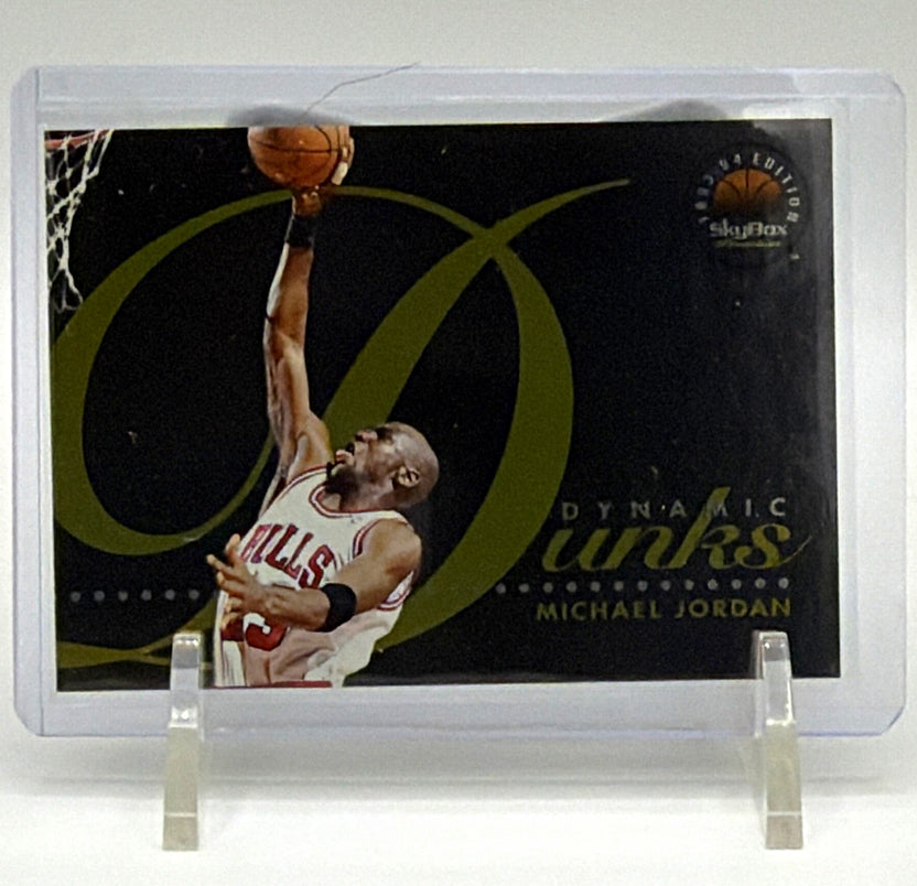 Front of 1993–94 SkyBox Premium Michael Jordan Dynamic Dunks D4 insert card showing Jordan in a Chicago Bulls uniform reaching toward the basket