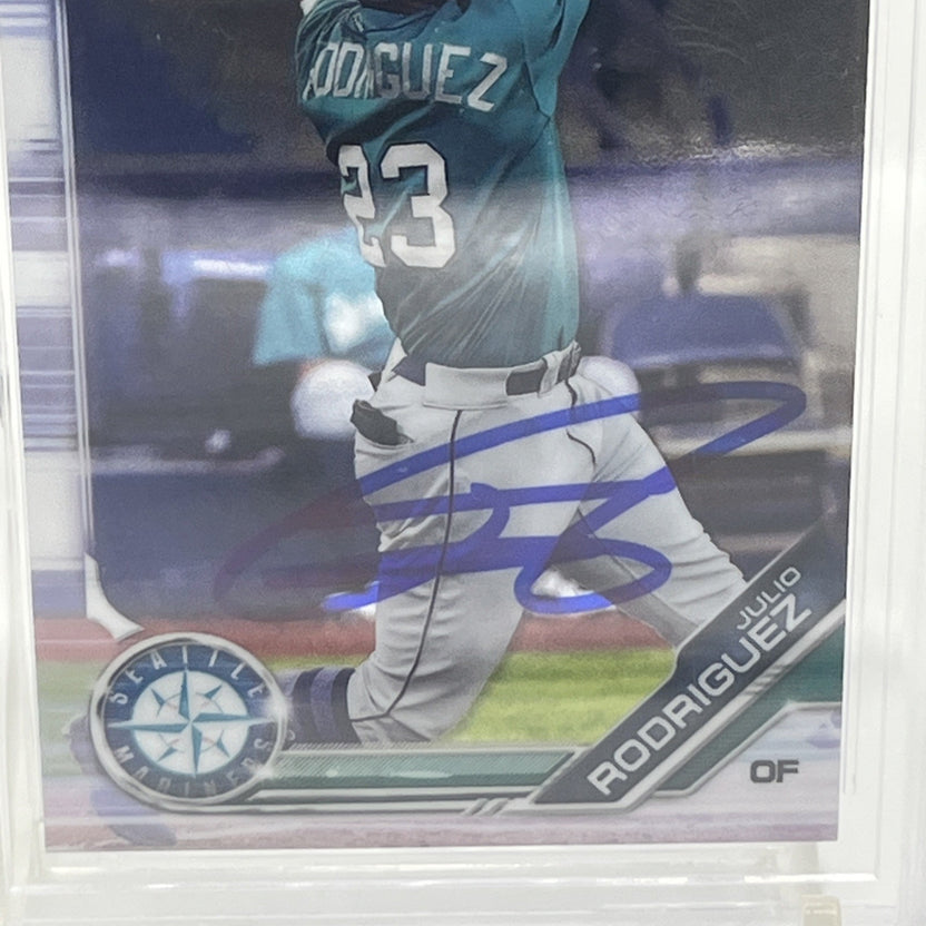 2019 Bowman Chrome Draft Julio Rodriguez RC Autographed Authenticated Beckett  2019 Bowman Chrome Draft Julio Rodriguez RC, Julio Rodriguez rookie auto Beckett, Julio Rodriguez Bowman Chrome autograph, Beckett authenticated Julio Rodriguez card, Mariners rookie card, Julio Rodriguez BAS autograph, Bowman Draft Chrome RC auto, Seattle Mariners prospect card, Julio Rodriguez 1st Bowman autograph, MLB rookie trading card Beckett