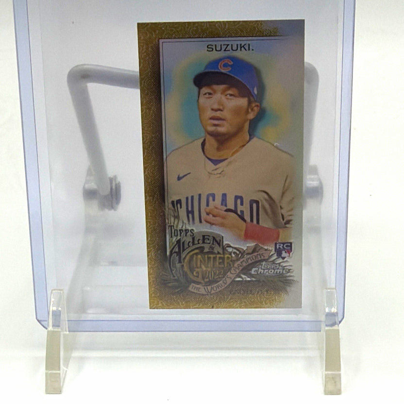 Front of 2022 Topps Allen & Ginter Chrome Seiya Suzuki #235 Gold Refractor rookie card numbered 39/50