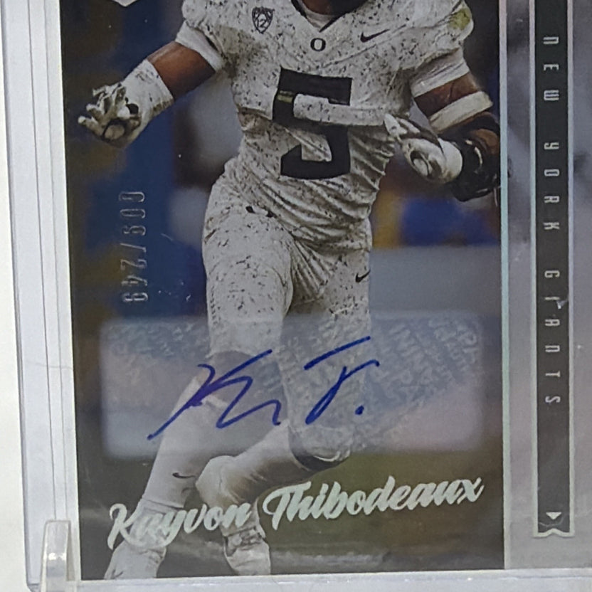 Front detail of Kayvon Thibodeaux 2022 Panini Luminance rookie autograph #136
