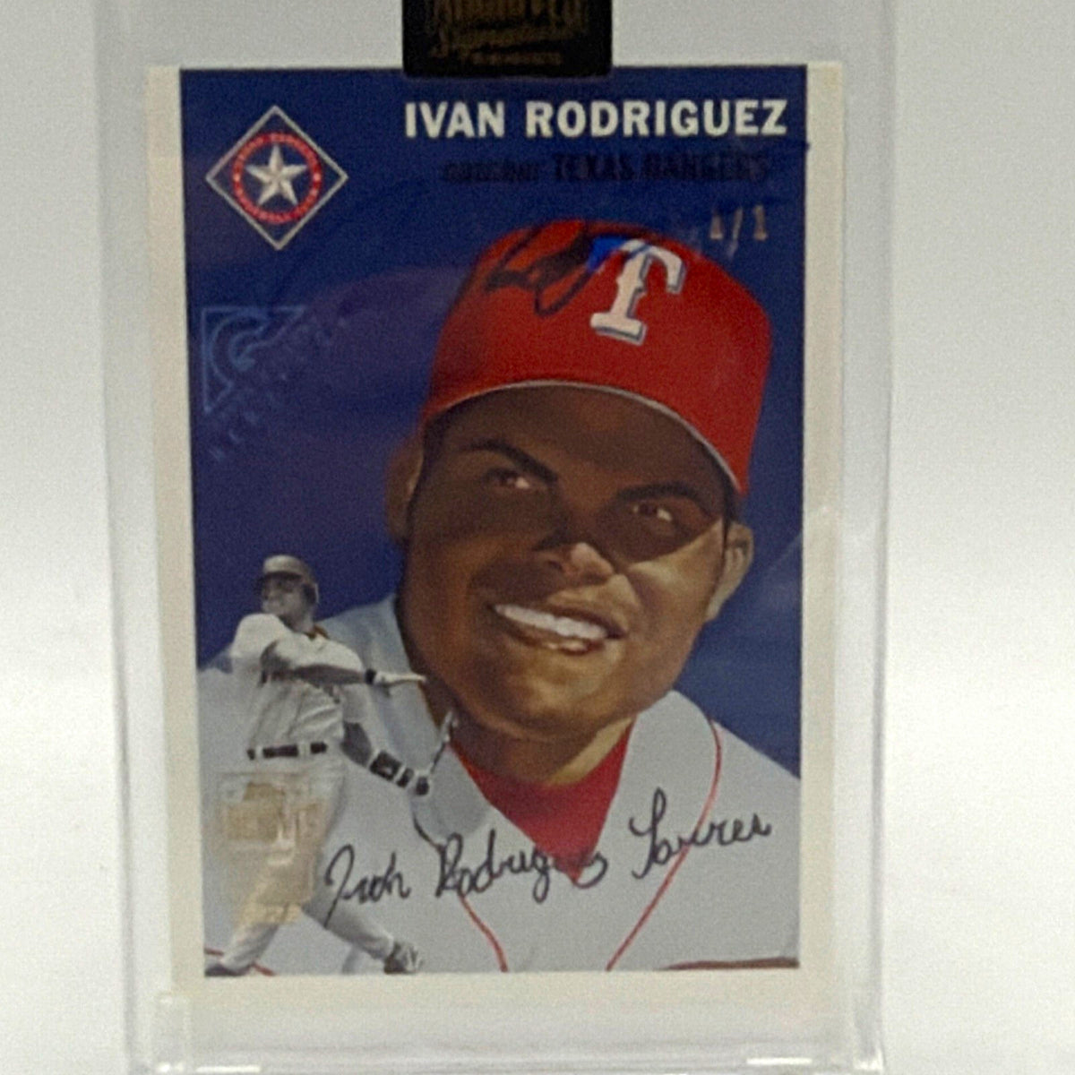 Front of 2022 Topps Archives Signature Series Ivan Rodriguez autographed Texas Rangers card numbered 1/1