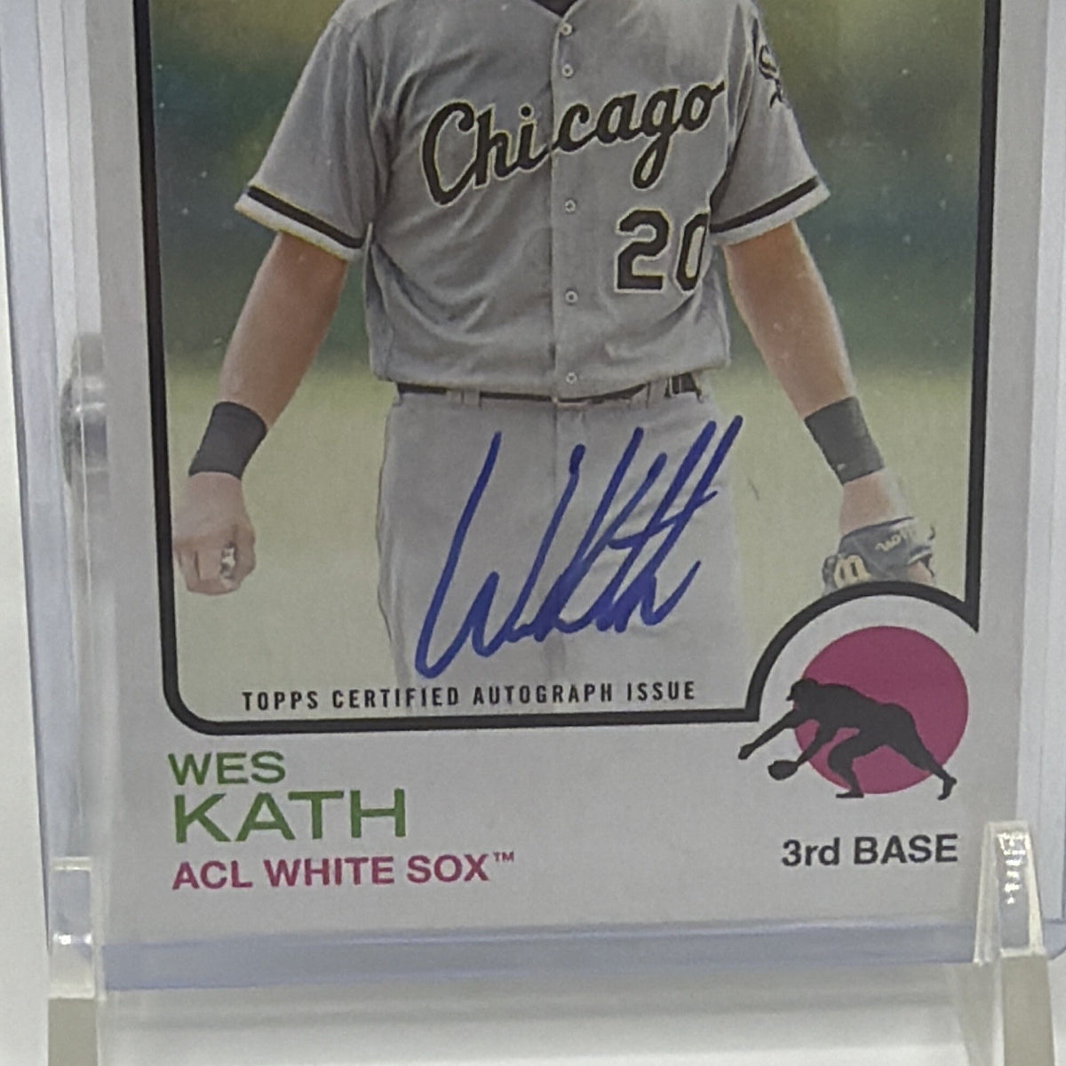 Close-up of Wes Kath blue-ink on-card autograph and ACL White Sox team designation