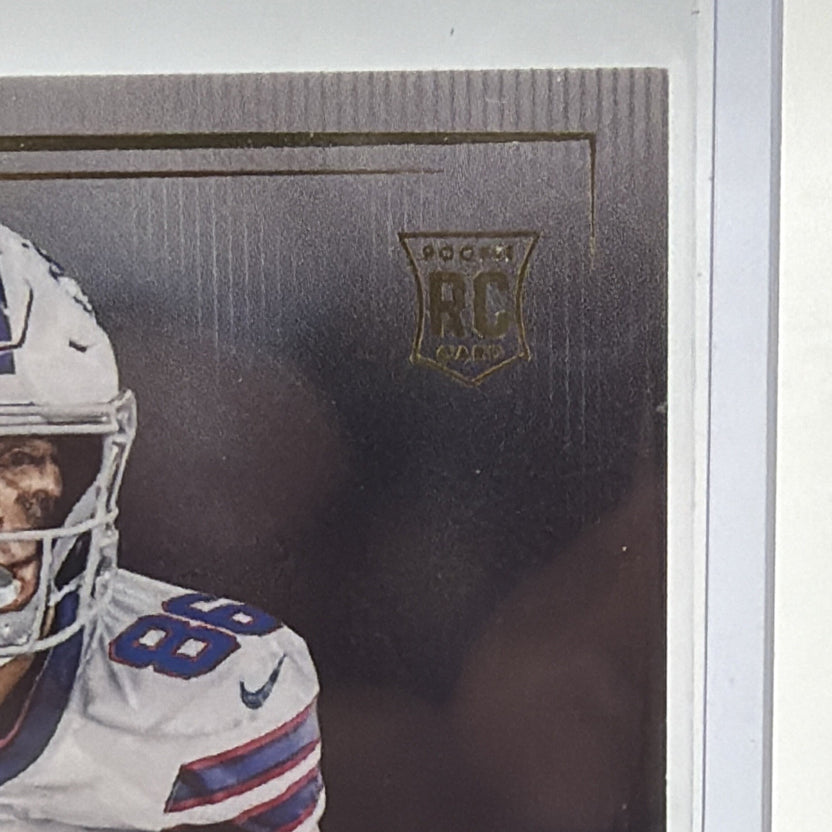 Front detail of 2023 Panini Luminance Dalton Kincaid Year One Signatures rookie card
