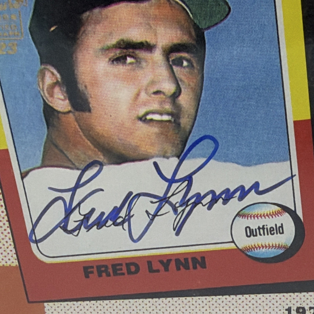 Detail of Fred Lynn's signature, printed name, and vintage card design