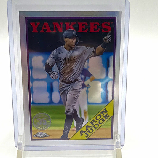 Front of 2023 Topps Chrome Aaron Judge 1988 Topps Baseball insert #88BC-1 for the New York Yankees
