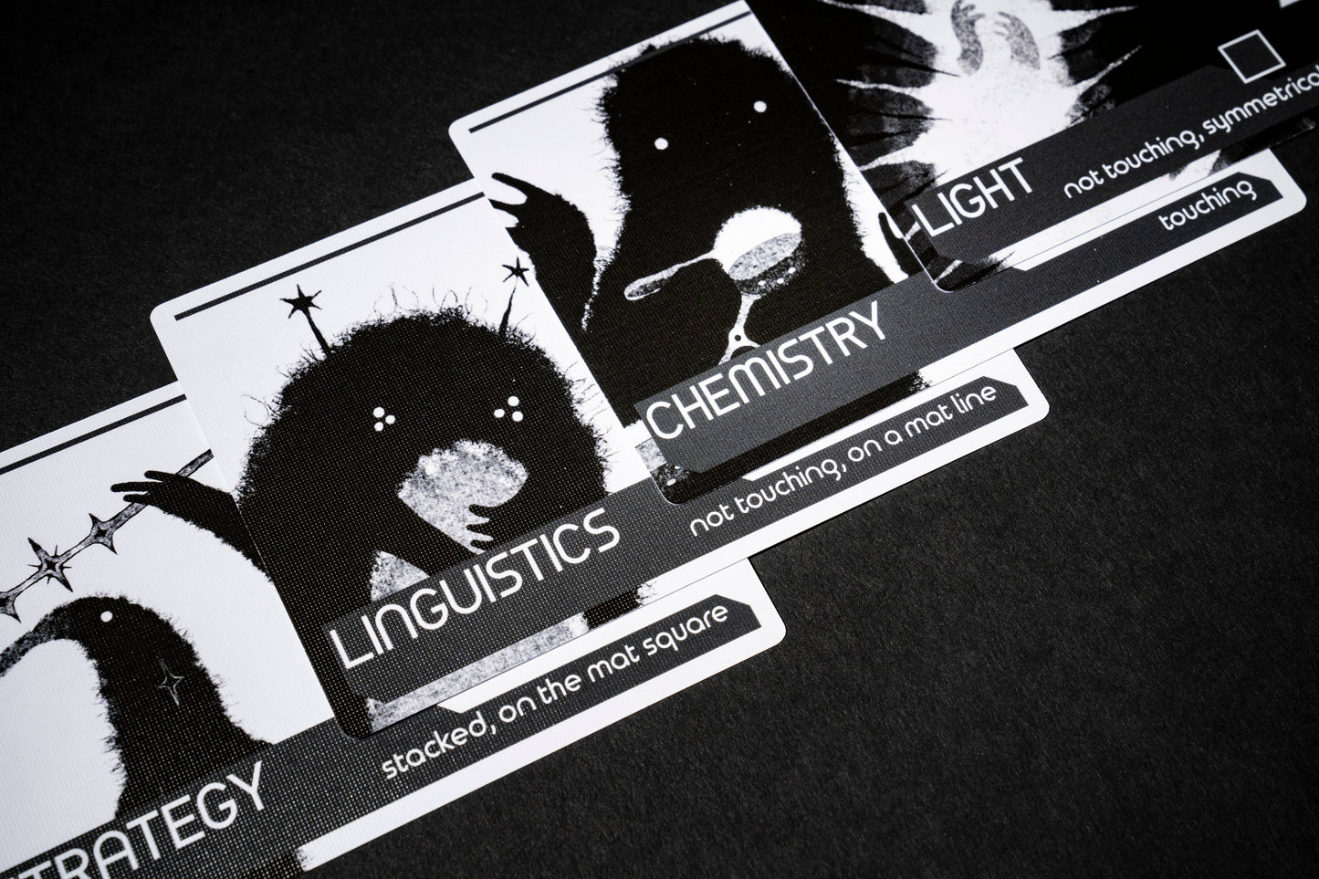 Signal – Cooperative Communication & Logic Game (2+ Players)