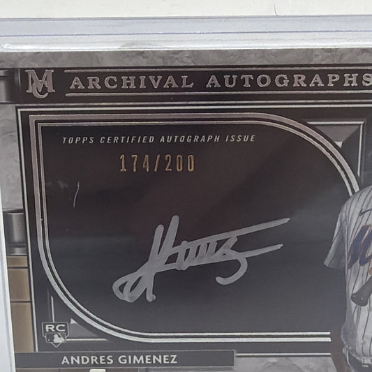 Close-up of Andrés Giménez silver-ink on-card autograph and 174/200 serial number