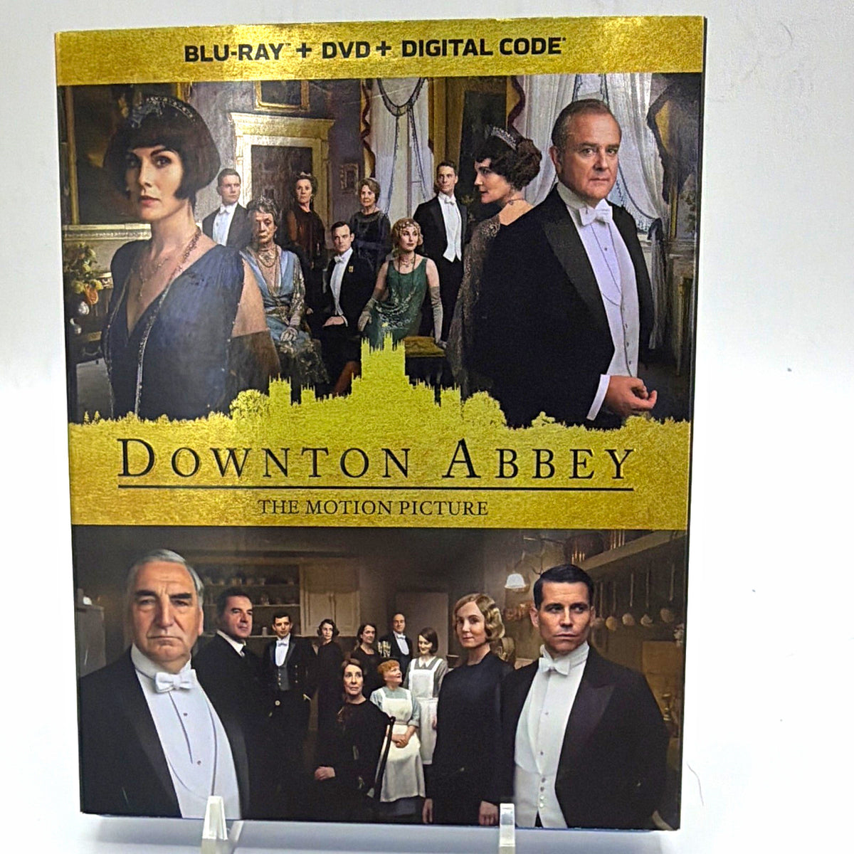 Front of pre-owned Downton Abbey: The Motion Picture Blu-ray and DVD edition