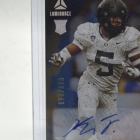 Close-up of Kayvon Thibodeaux Luminance rookie autograph numbered 009/249
