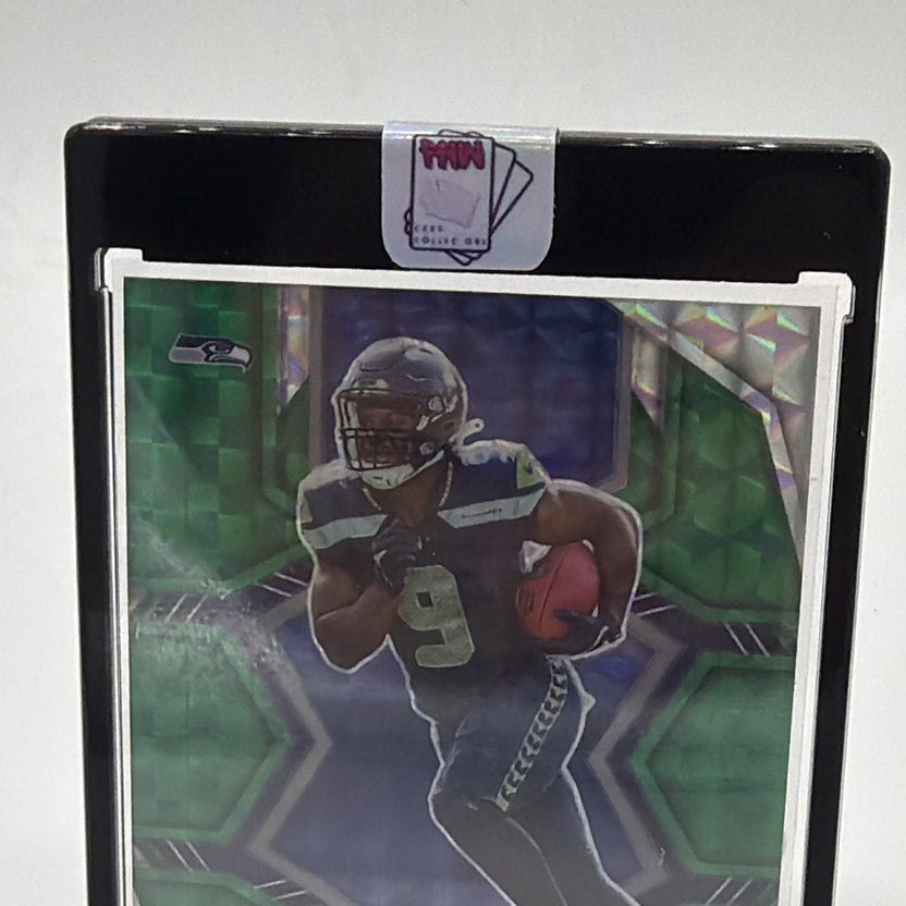 Close-up of Kenneth Walker III NFL Debut #284 Green Mosaic Prizm
