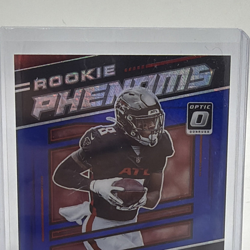 Front detail of Kyle Pitts 2021 Donruss Optic Rookie Phenoms rookie card