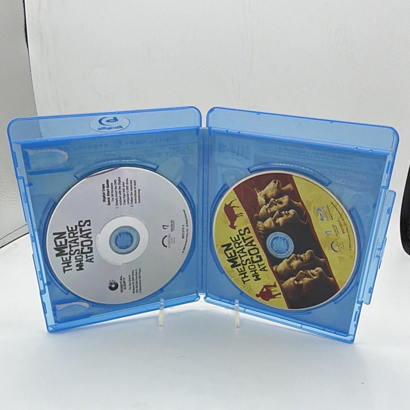 Open The Men Who Stare at Goats case showing the included Blu-ray and DVD discs