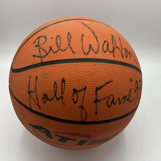 Bill Walton autographed Spalding indoor/outdoor basketball with signature in black marker.