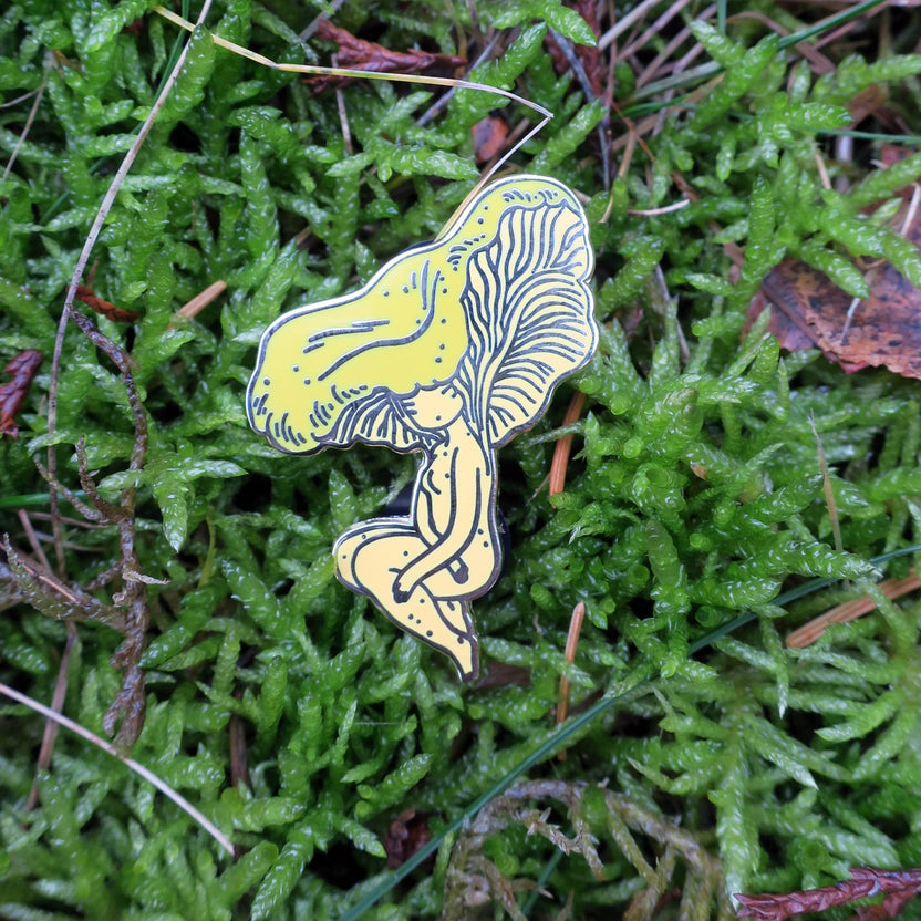 chanterelle mushroom pin, mushroom girl enamel pin, woodland enamel pin, forager gift, hard enamel mushroom pin, cute chanterelle pin, nature inspired accessories, forest girl pin, cottagecore enamel pin, Stasia mushroom pin