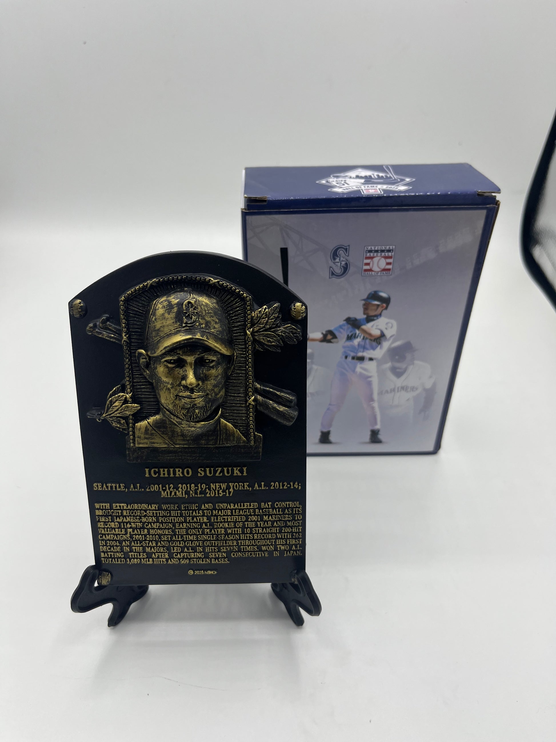 Ichiro Suzuki Hall of Fame 2025 replica plaque with a classic bronze-look finish, produced by BDA Sports for Seattle Mariners fans and collectors.