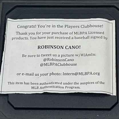 MLB Players Clubhouse certificate accompanying a Robinson Canó autographed baseball.